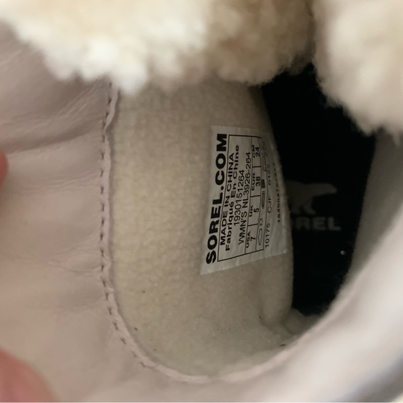NWT! Sorel Joan of Arctic lite boots - Picture 8 of 10